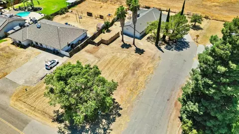 16895 Crystal Dr, Madera, CA 93638 photo 27