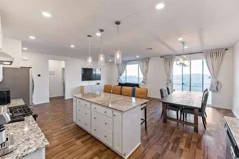 1553 Encantada Ave, Madera, CA 93637 photo 5