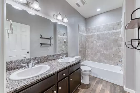 3961 Saginaw Ave, Clovis, CA 93619 photo 15