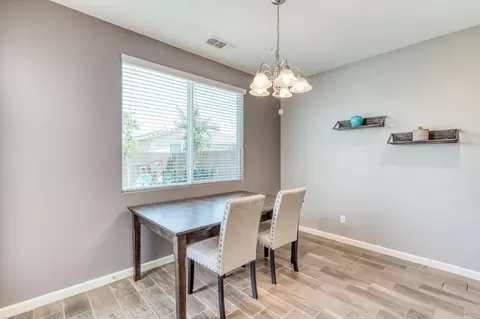 3961 Saginaw Ave, Clovis, CA 93619 photo 8