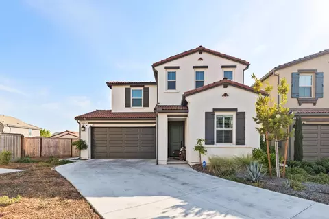 4582 Twin Oaks Rd, Madera, CA 93636 photo 1