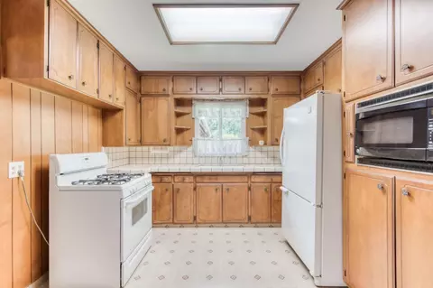 1940 14th St, Sanger, CA 93657 photo 8