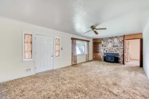 1940 14th St, Sanger, CA 93657 photo 16