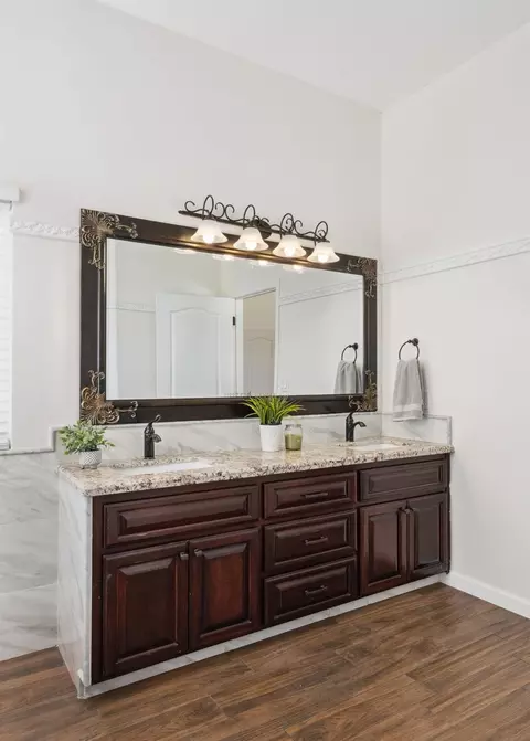 291 W Chennault Ave, Clovis, CA 93611 photo 18