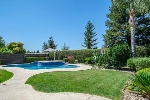 291 W Chennault Ave, Clovis, CA 93611 photo 29
