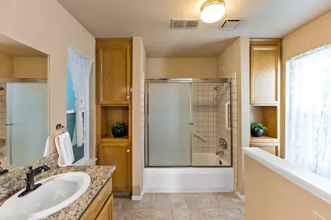 780 Burl Ave, Clovis, CA 93611 photo 17