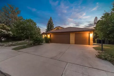 780 Burl Ave, Clovis, CA 93611 photo 2