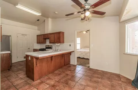 363 Janay Ct, Coalinga, CA 93210 photo 7