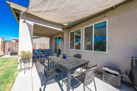 565 Ruby Dr, Lemoore, CA 93245 photo 34