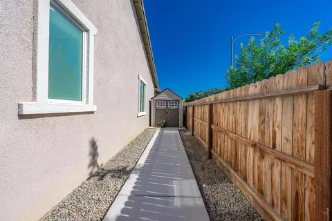 565 Ruby Dr, Lemoore, CA 93245 photo 32