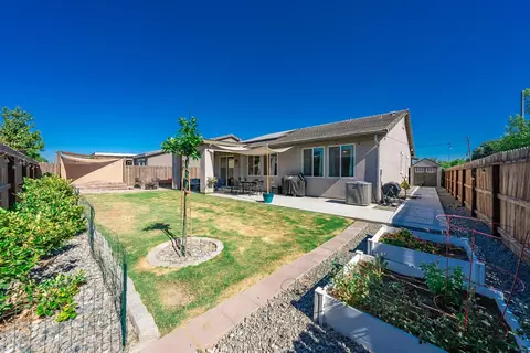 565 Ruby Dr, Lemoore, CA 93245 photo 31