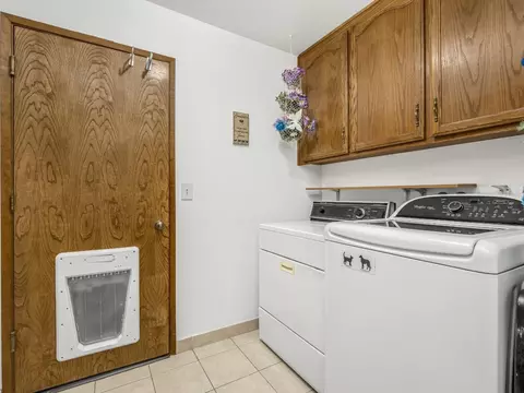 581 E Ash Ave, Hanford, CA 93230 photo 24