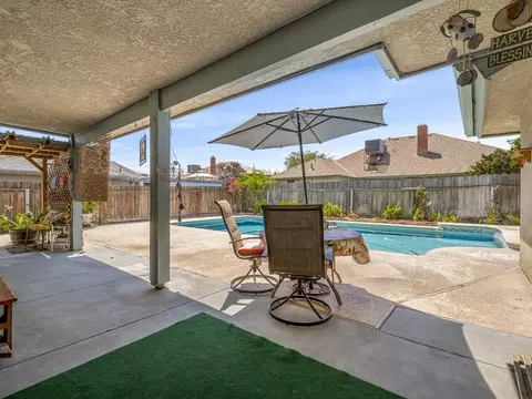 581 E Ash Ave, Hanford, CA 93230 photo 26