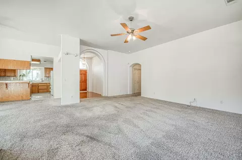 3234 Pistachio Ave, Clovis, CA 93611 photo 9