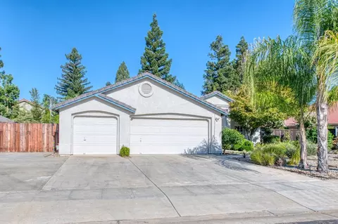3234 Pistachio Ave, Clovis, CA 93611 photo 3