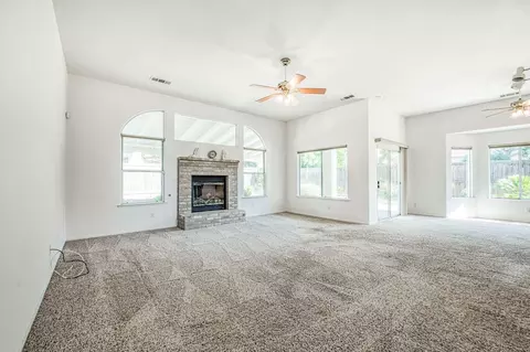 3234 Pistachio Ave, Clovis, CA 93611 photo 7