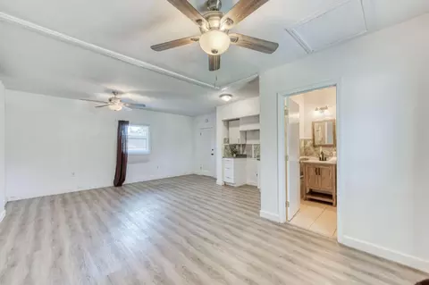 3862 E Kerckhoff Ave, Fresno, CA 93702 photo 40