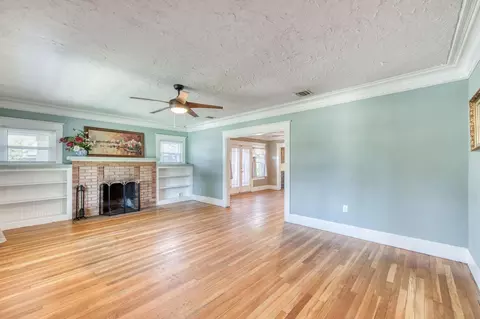 3862 E Kerckhoff Ave, Fresno, CA 93702 photo 8