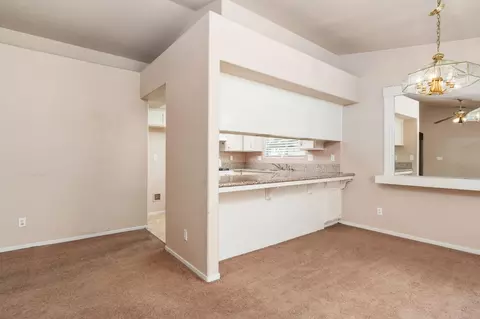 509 Deerwood Dr, Madera, CA 93637 photo 8