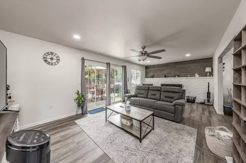 2467 Sierra Ave, Clovis, CA 93611 photo 5