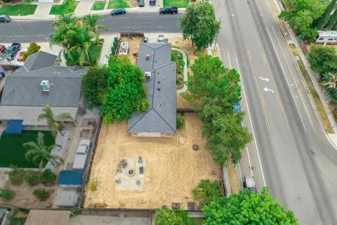2467 Sierra Ave, Clovis, CA 93611 photo 32
