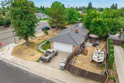 2467 Sierra Ave, Clovis, CA 93611 photo 29