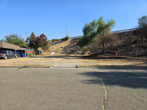 0 E University, Fresno, CA 93703 photo 3