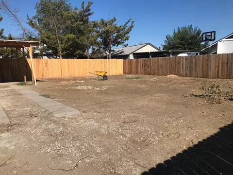 230 E Ivy St, Hanford, CA 93230 photo 25
