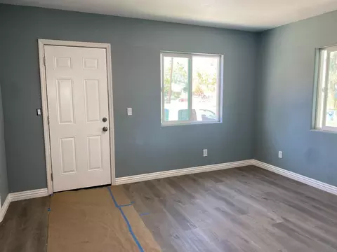 230 E Ivy St, Hanford, CA 93230 photo 21