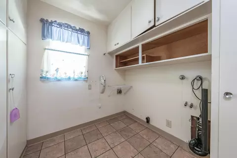 1925 Short Dr, Hanford, CA 93230 photo 21