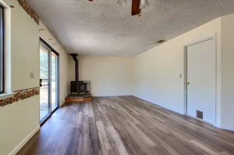 30709 Longview Ln, Coarsegold, CA 93614 photo 9