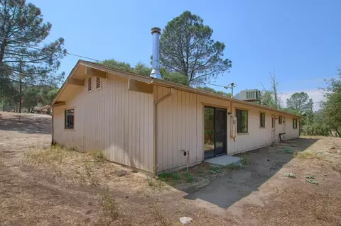 30709 Longview Ln, Coarsegold, CA 93614 photo 3