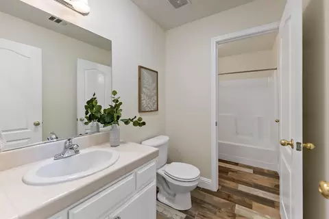 2648 Portals Ave, Clovis, CA 93611 photo 10