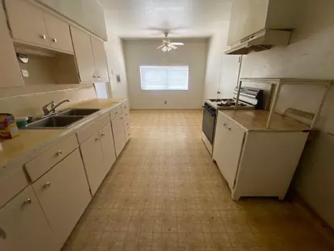 27747 Echo St, Madera, CA 93638 photo 5