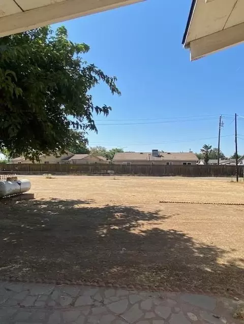 27747 Echo St, Madera, CA 93638 photo 13