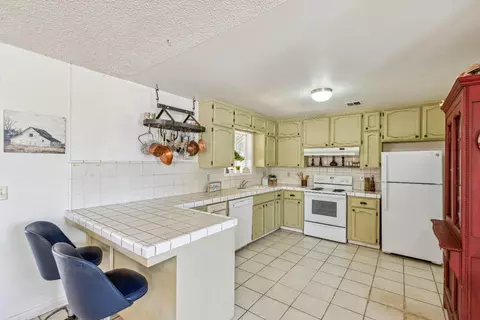 30807 James Ave, Madera, CA 93636 photo 23