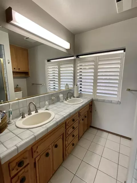 2435 Frederick Ct, Madera, CA 93637 photo 10