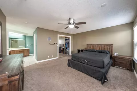 1410 Pine Dr, Lemoore, CA 93245 photo 21