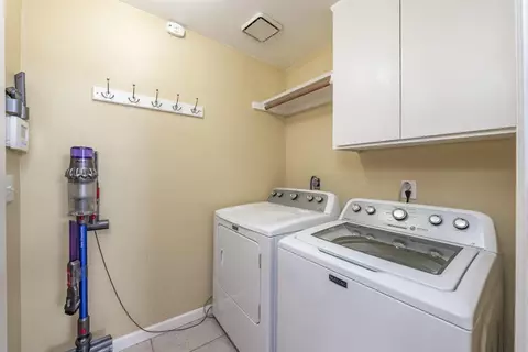 1410 Pine Dr, Lemoore, CA 93245 photo 25