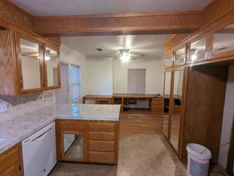621 E 5th St, Madera, CA 93638 photo 10