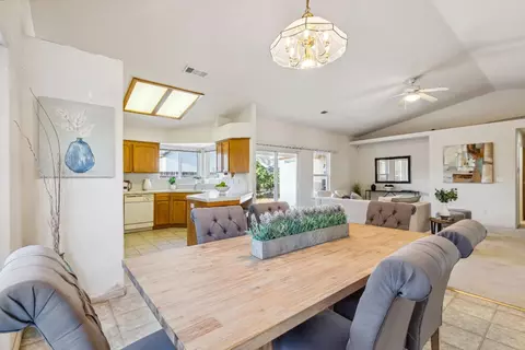 15826 W Middleton Ave, Kerman, CA 93630 photo 8