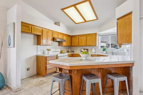 15826 W Middleton Ave, Kerman, CA 93630 photo 12