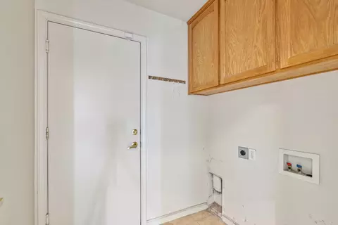 15826 W Middleton Ave, Kerman, CA 93630 photo 20