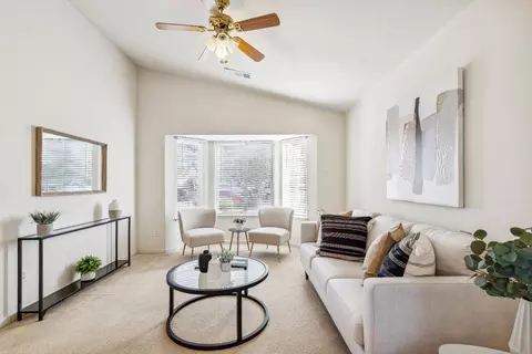 15826 W Middleton Ave, Kerman, CA 93630 photo 6