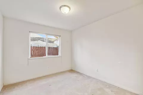 15826 W Middleton Ave, Kerman, CA 93630 photo 21