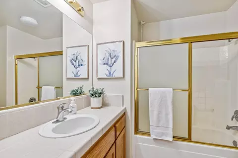 15826 W Middleton Ave, Kerman, CA 93630 photo 19