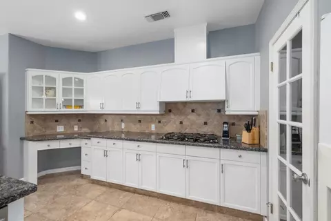 3151 Magnolia Ave, Clovis, CA 93611 photo 3