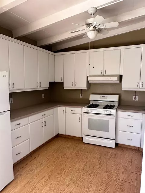 224 E San Mateo St, Avenal, CA 93204 photo 7