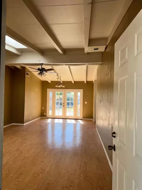 224 E San Mateo St, Avenal, CA 93204 photo 6
