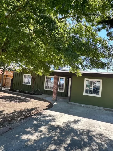 224 E San Mateo St, Avenal, CA 93204 photo 1